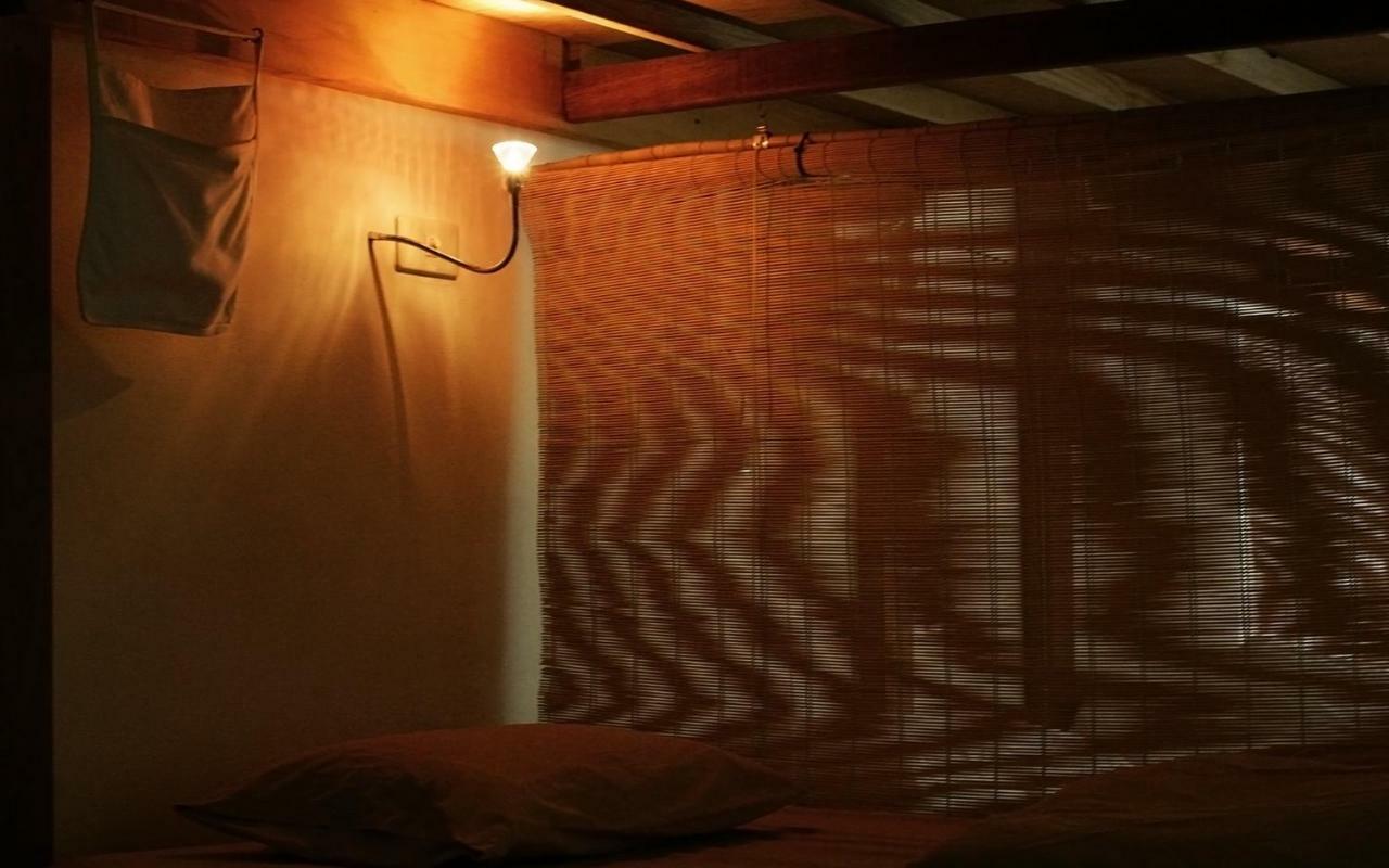 Born Free Hostel Бангкок Экстерьер фото